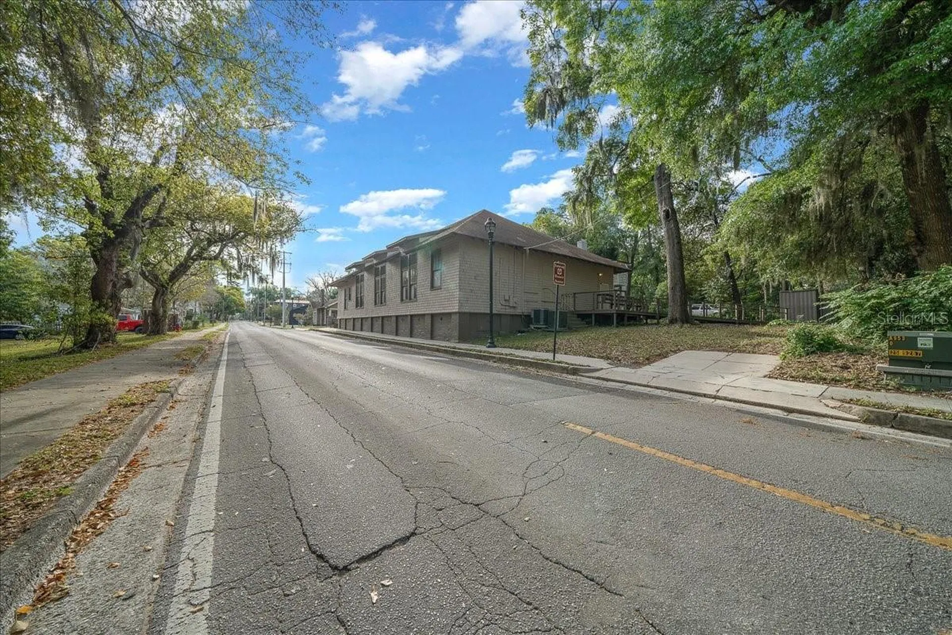 118 NE Tuscawilla Avenue Ocala FL 34470