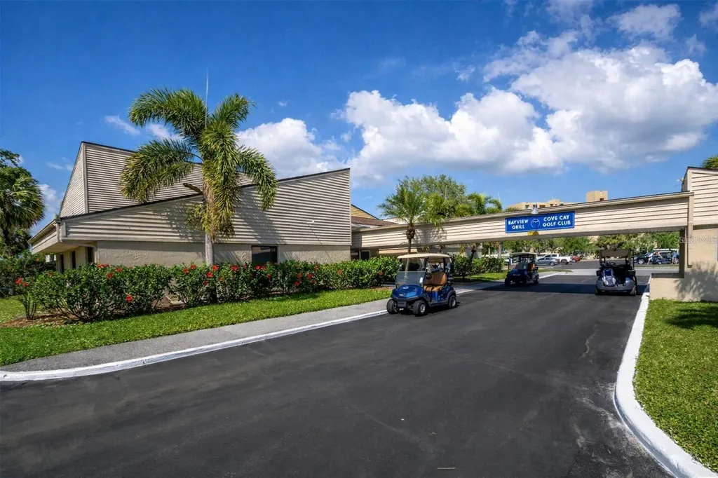 2617 Cove Cay Drive Clearwater FL 33760