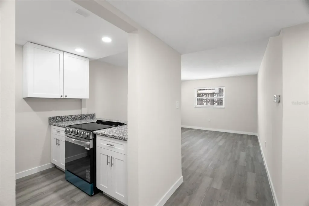 11655 3rd Street E Treasure Island FL 33706