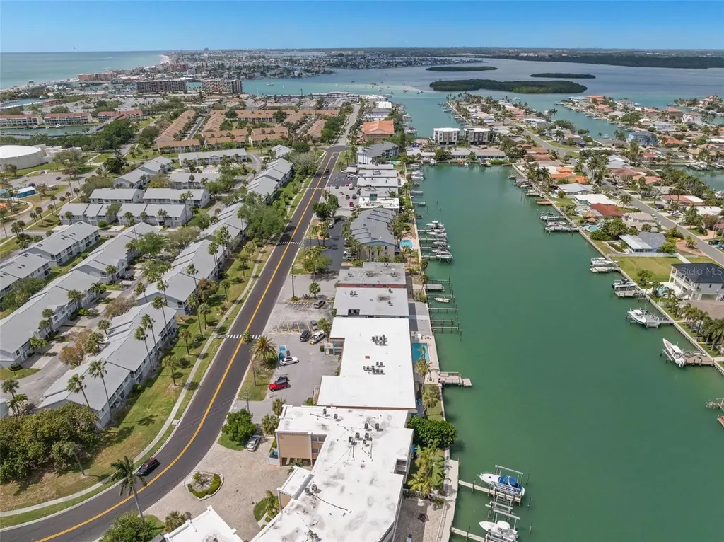 11655 3rd Street E Treasure Island FL 33706