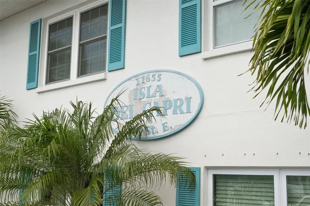 11655 3rd Street E Treasure Island FL 33706