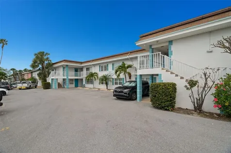 11655 3rd Street E Treasure Island FL 33706