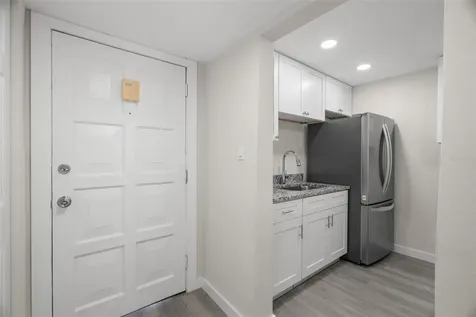 11655 3rd Street E Treasure Island FL 33706