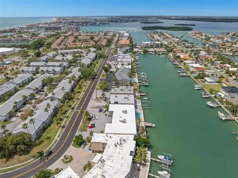 11655 3rd Street E Treasure Island FL 33706