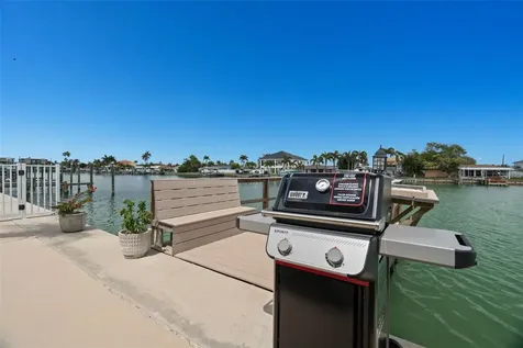 11655 3rd Street E Treasure Island FL 33706