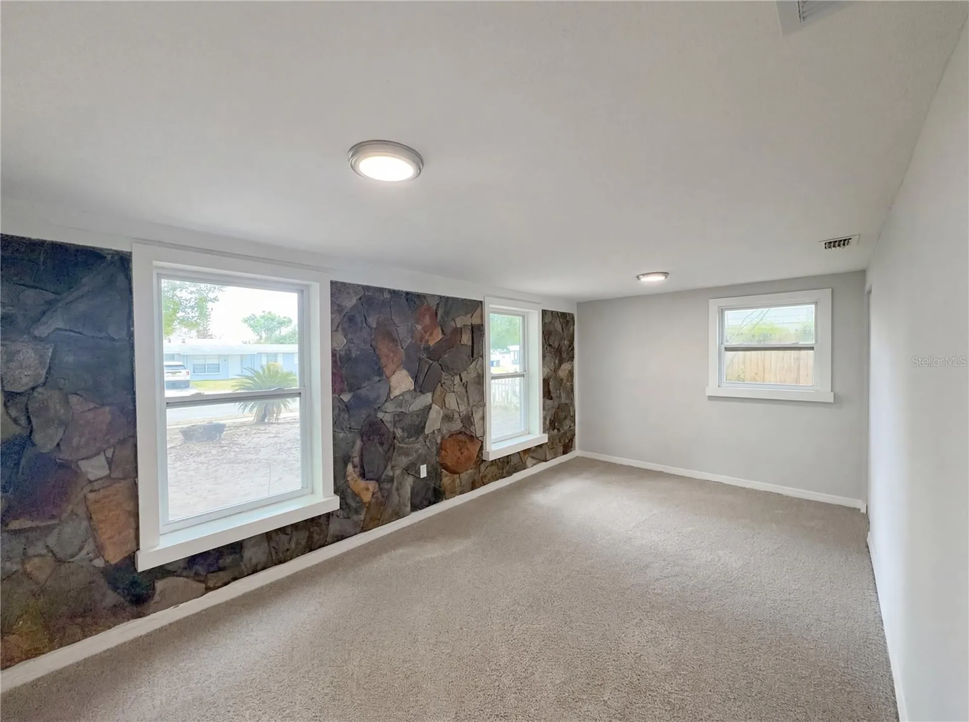 2126 Smithfield Circle S Lakeland FL 33801