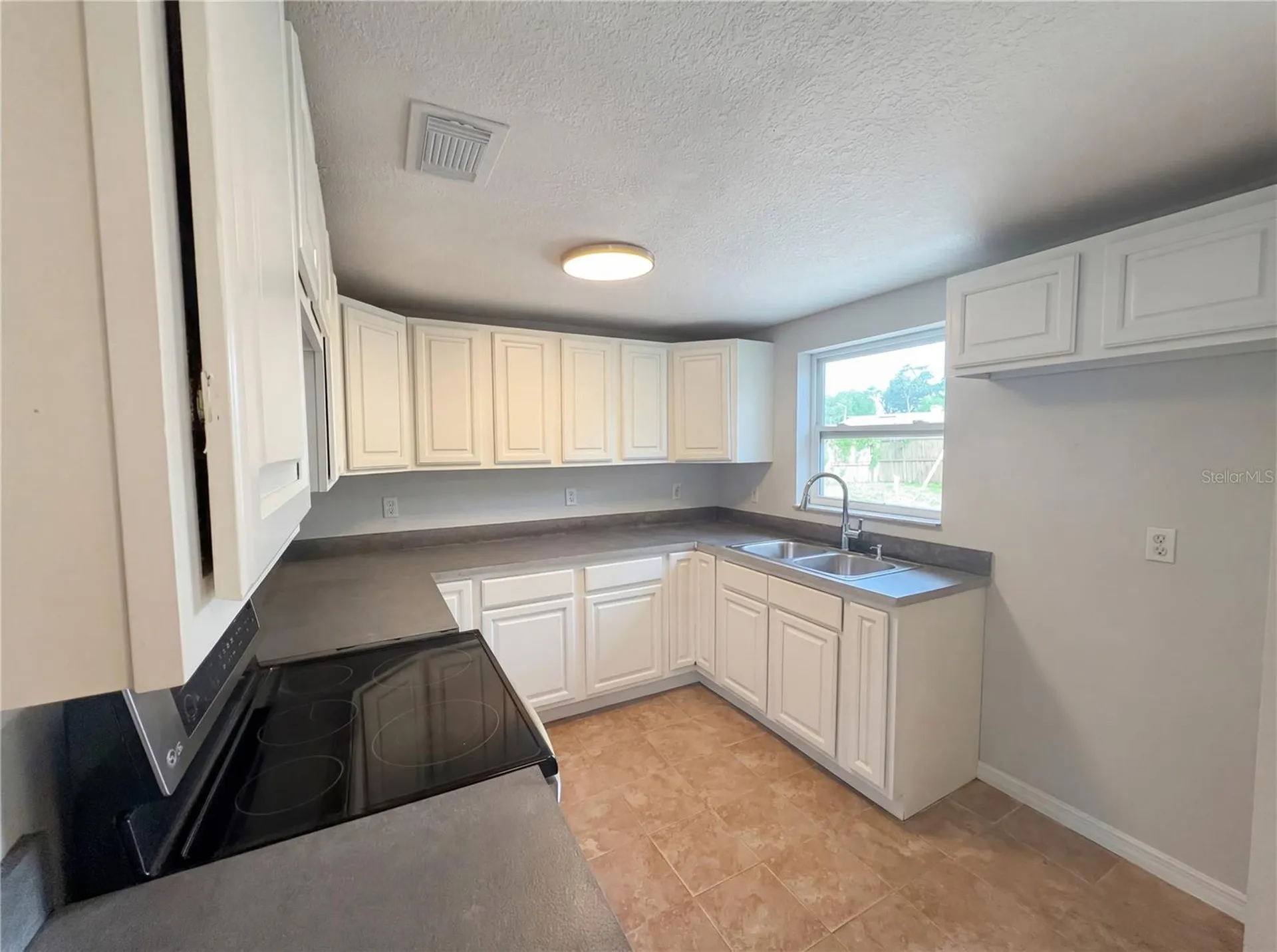 2126 Smithfield Circle S Lakeland FL 33801