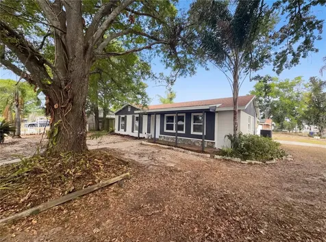 2126 Smithfield Circle S Lakeland FL 33801