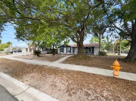 2126 Smithfield Circle S Lakeland FL 33801