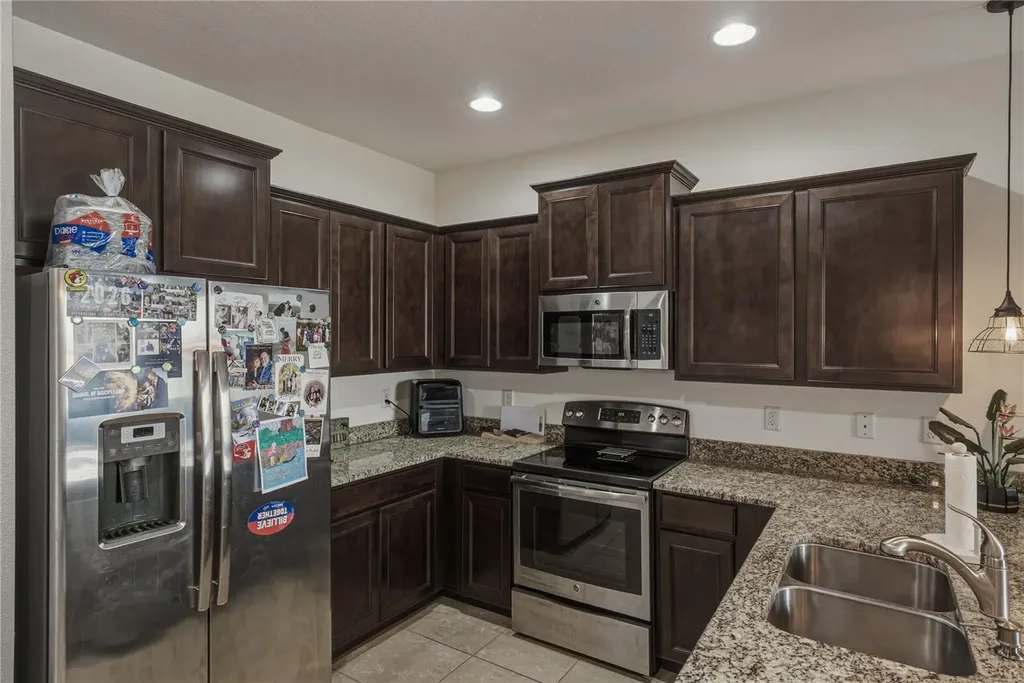 3820 Silverlake Way Wesley Chapel FL 33544