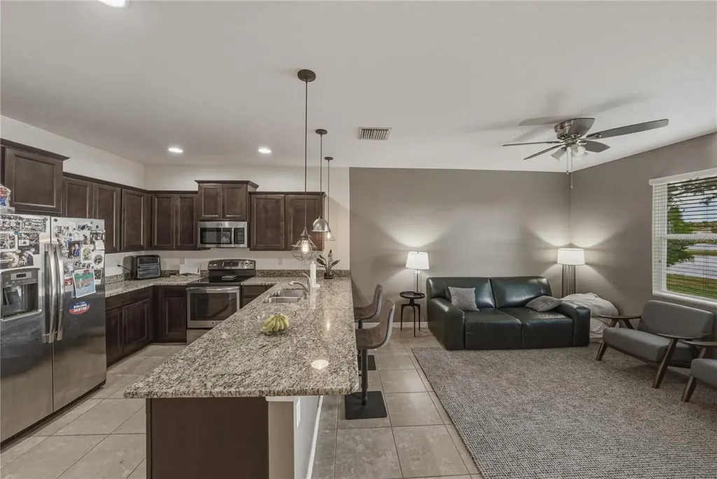 3820 Silverlake Way Wesley Chapel FL 33544