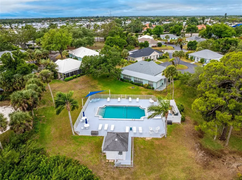 4 Curacao Circle Englewood FL 34223