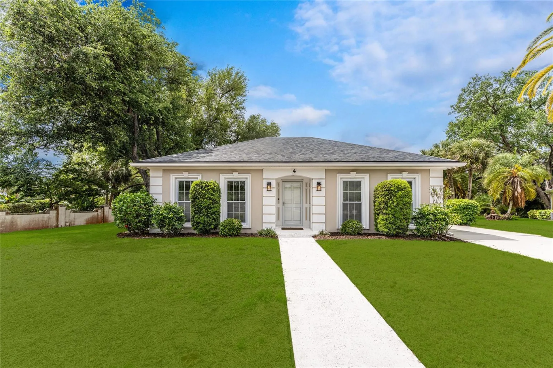 4 Curacao Circle Englewood FL 34223