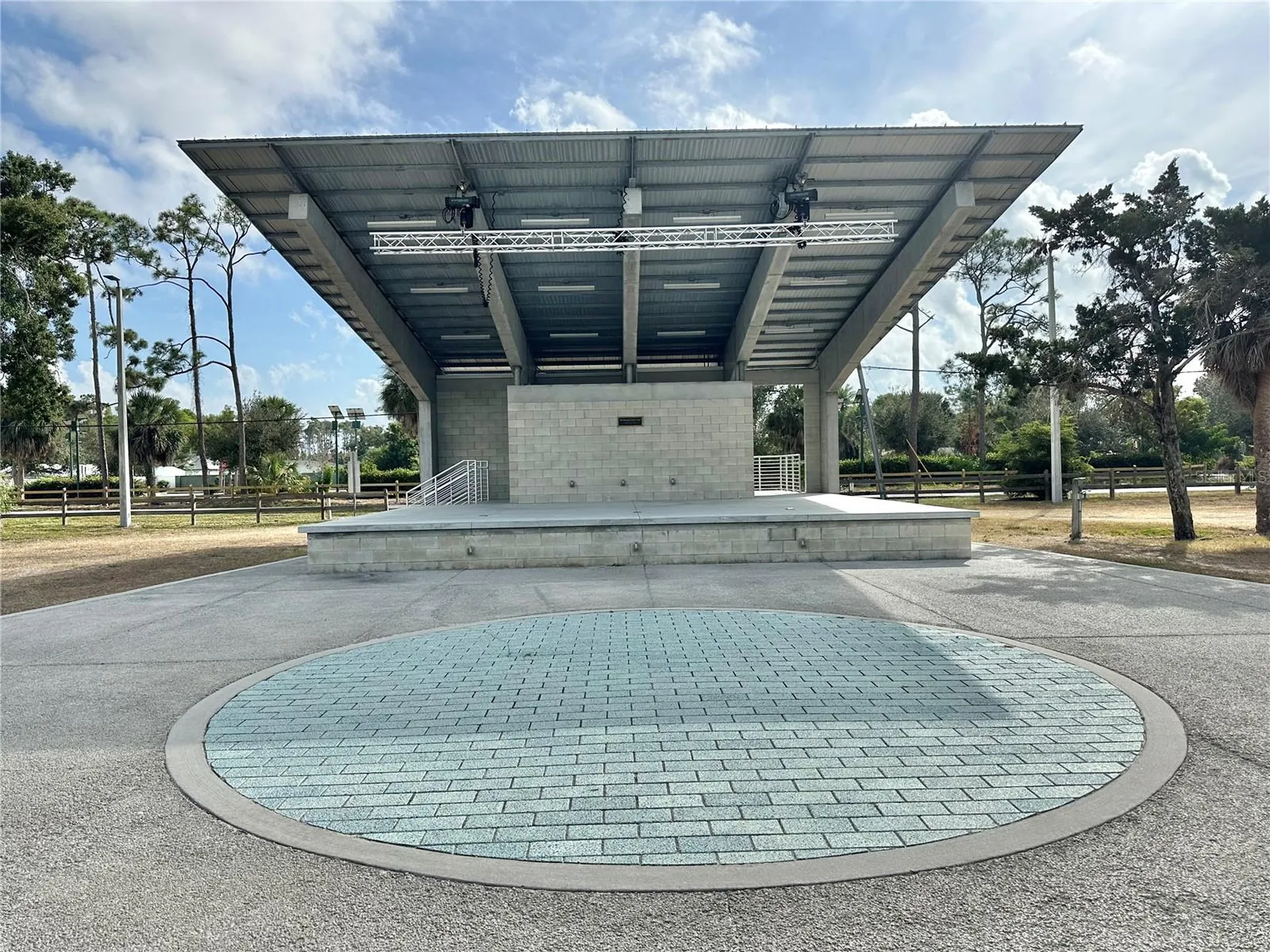 4 Curacao Circle Englewood FL 34223