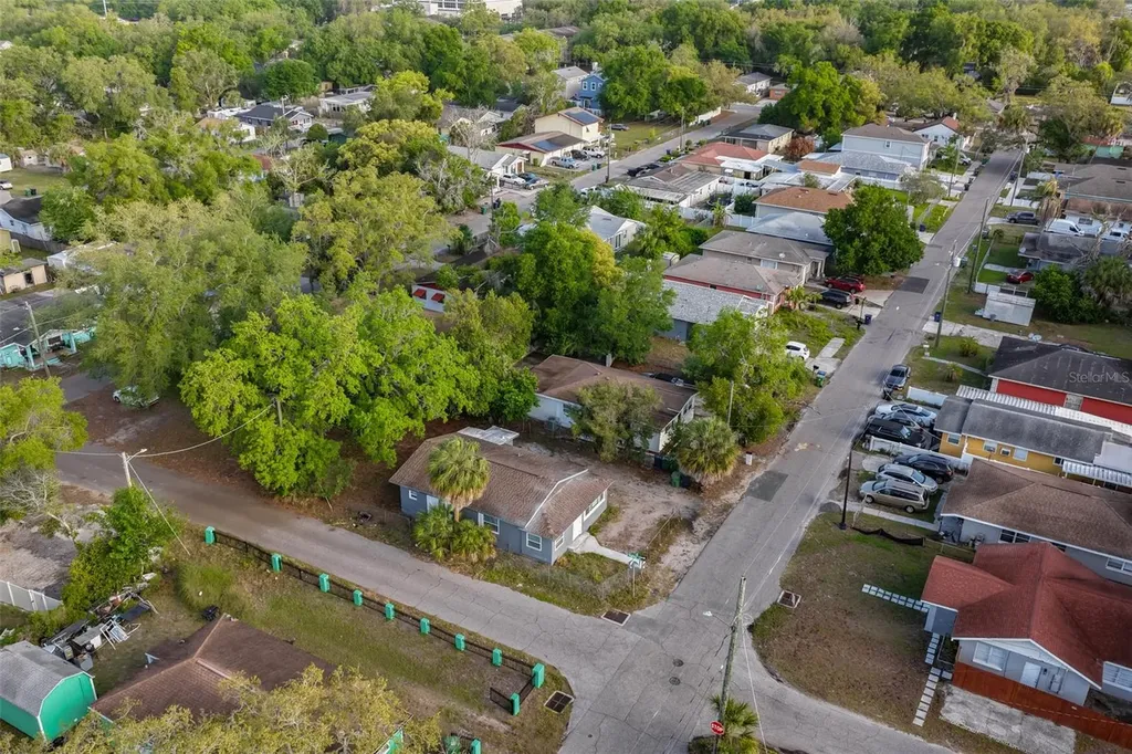 4602 Courtland Street Tampa FL 33610