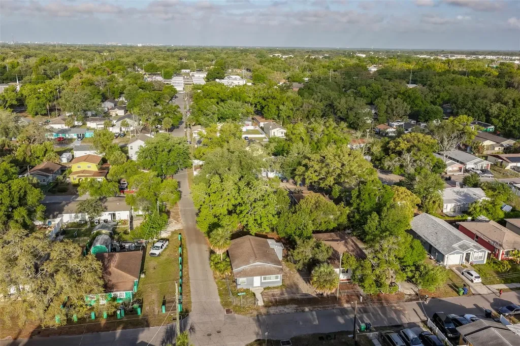 4602 Courtland Street Tampa FL 33610
