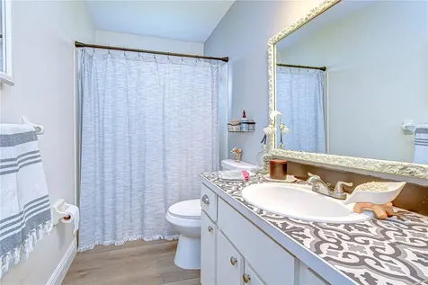 1216 Brandon Lakes Avenue Valrico FL 33594