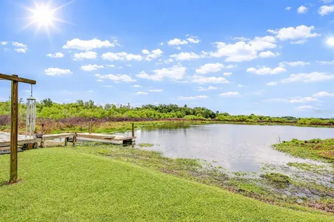 1216 Brandon Lakes Avenue Valrico FL 33594