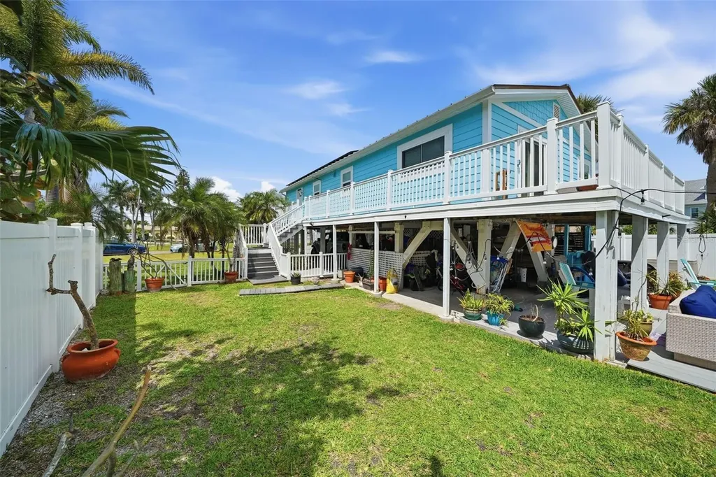 15823 Redington Drive Redington Beach FL 33708