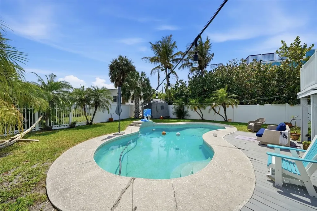 15823 Redington Drive Redington Beach FL 33708