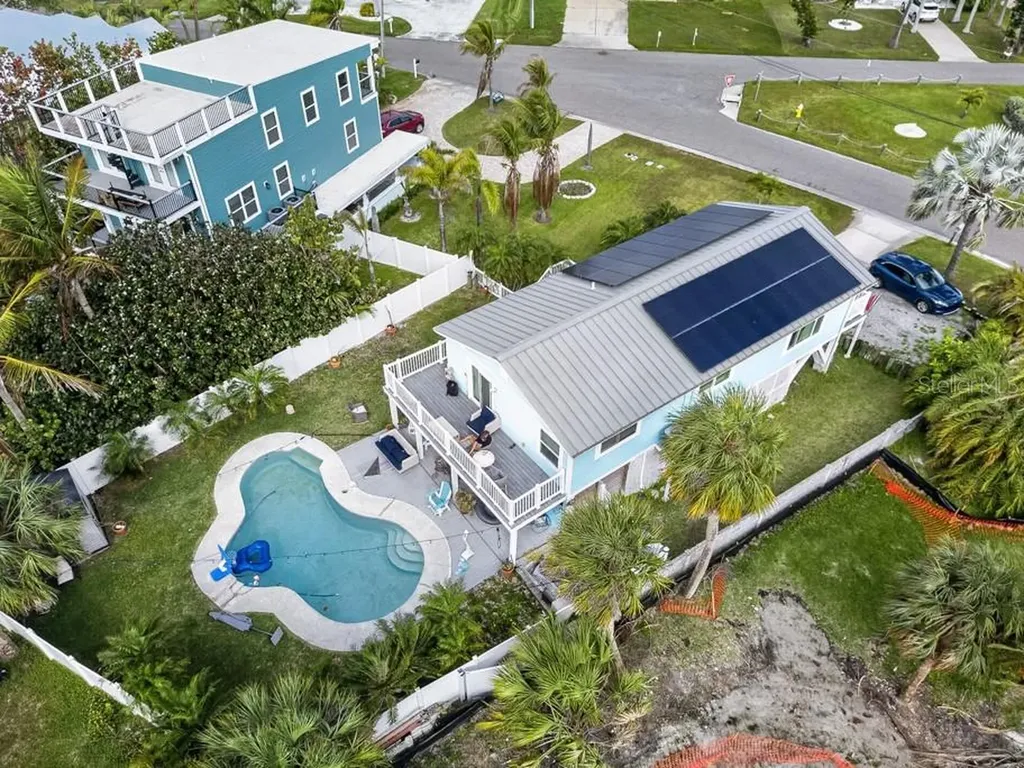 15823 Redington Drive Redington Beach FL 33708