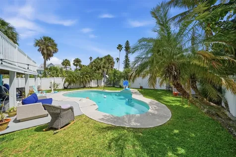 15823 Redington Drive Redington Beach FL 33708