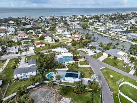 15823 Redington Drive Redington Beach FL 33708