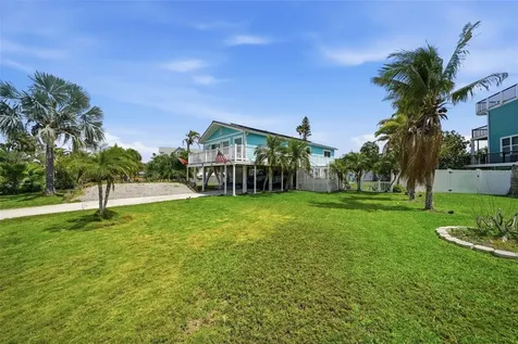 15823 Redington Drive Redington Beach FL 33708