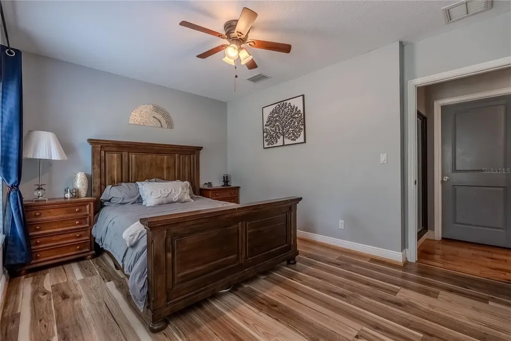 443 N High Street Lake Helen FL 32744