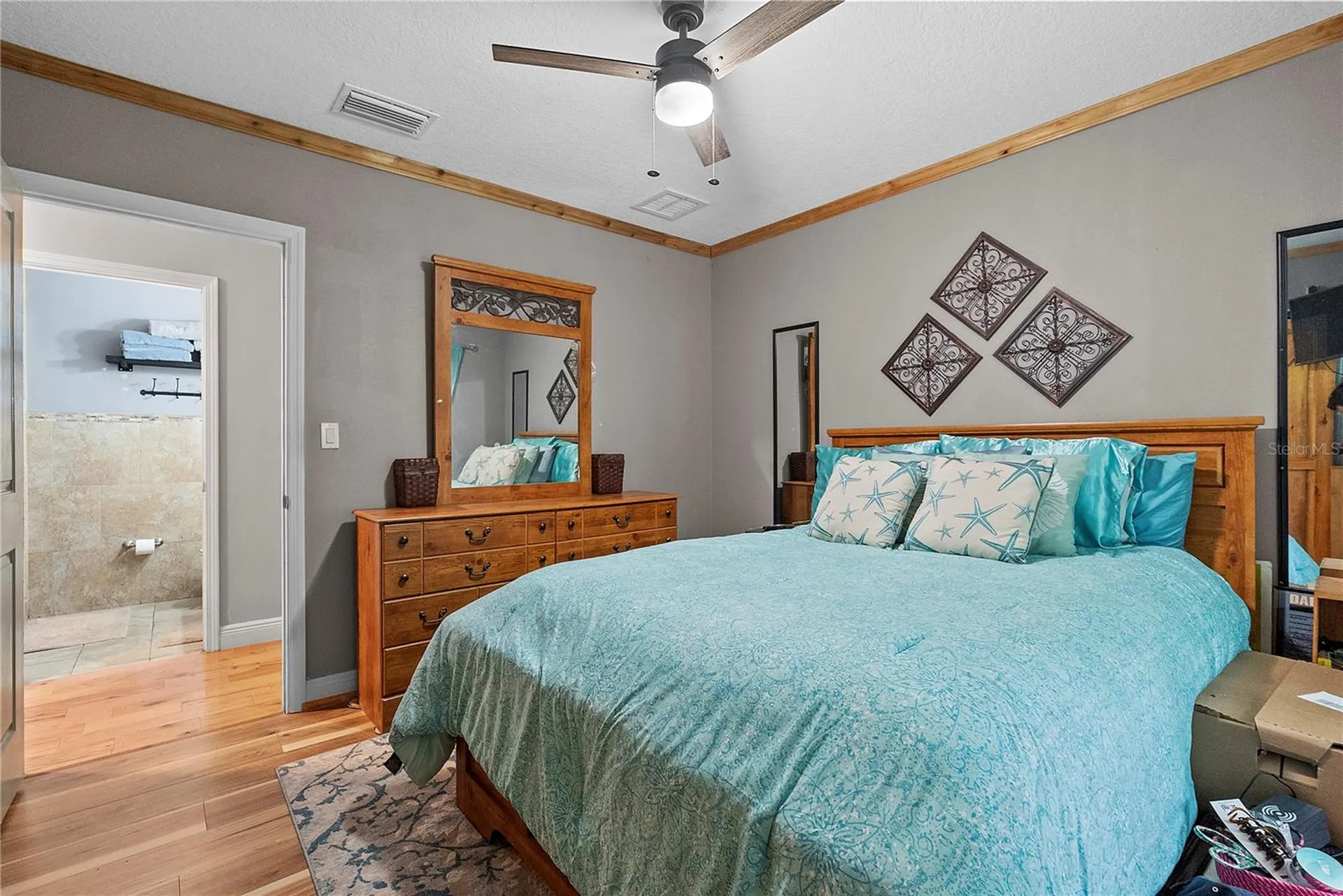 443 N High Street Lake Helen FL 32744