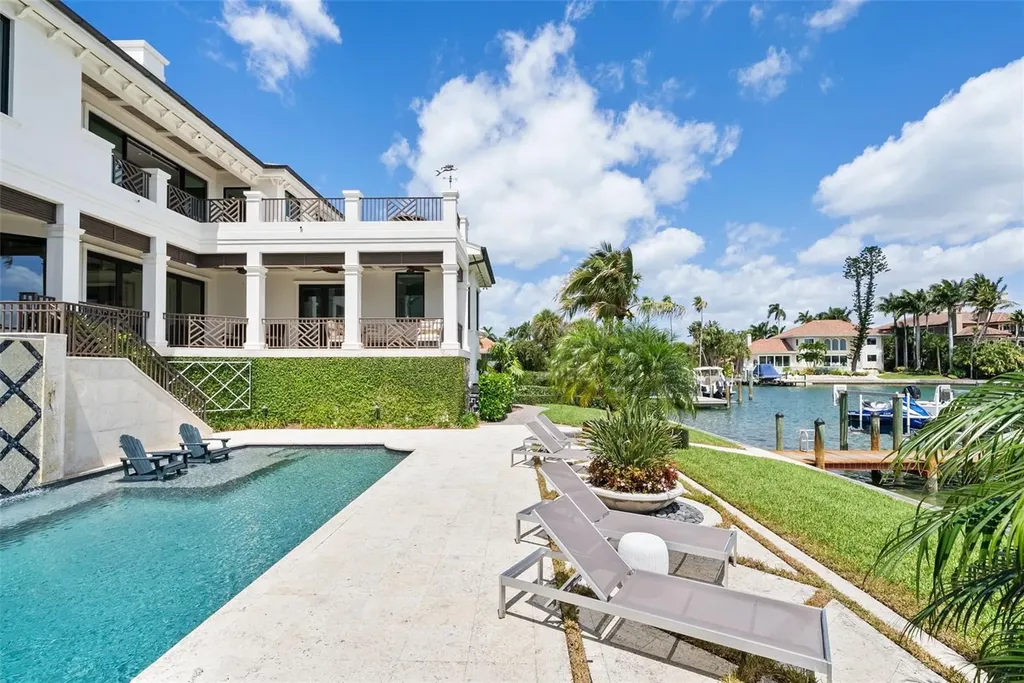 361 S Blvd Of The Presidents Sarasota FL 34236