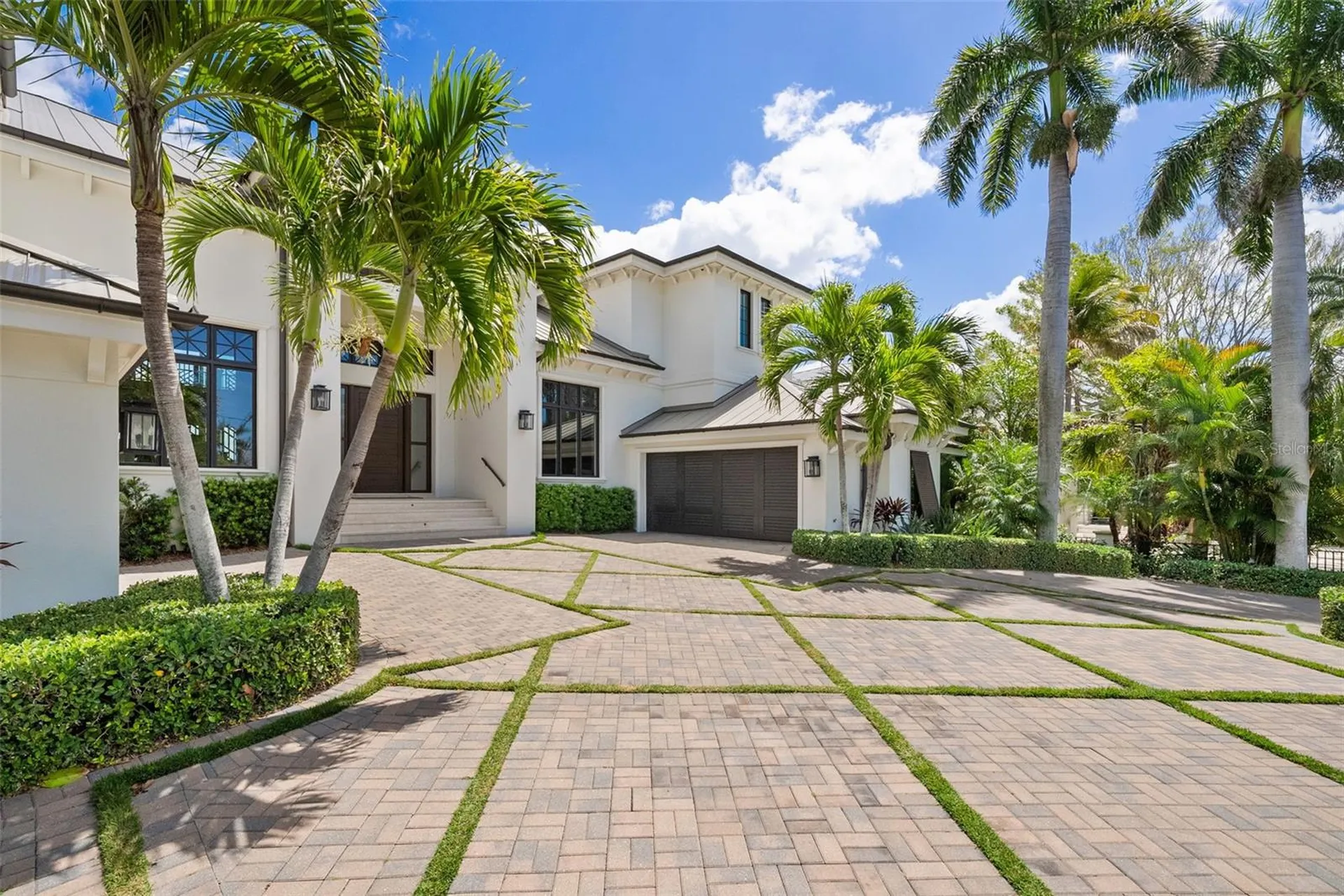 361 S Blvd Of The Presidents Sarasota FL 34236
