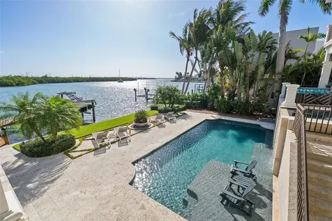 361 S Blvd Of The Presidents Sarasota FL 34236