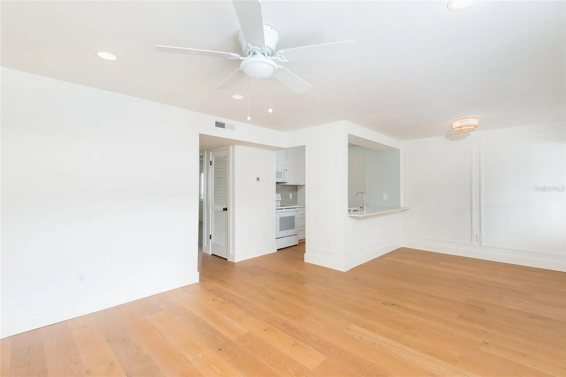 525 S Lincoln Avenue Tampa FL 33609