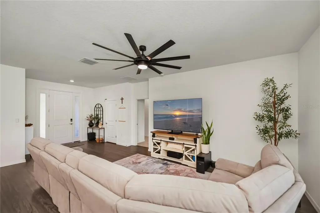 5306 Dunsmuir Road North Port FL 34288