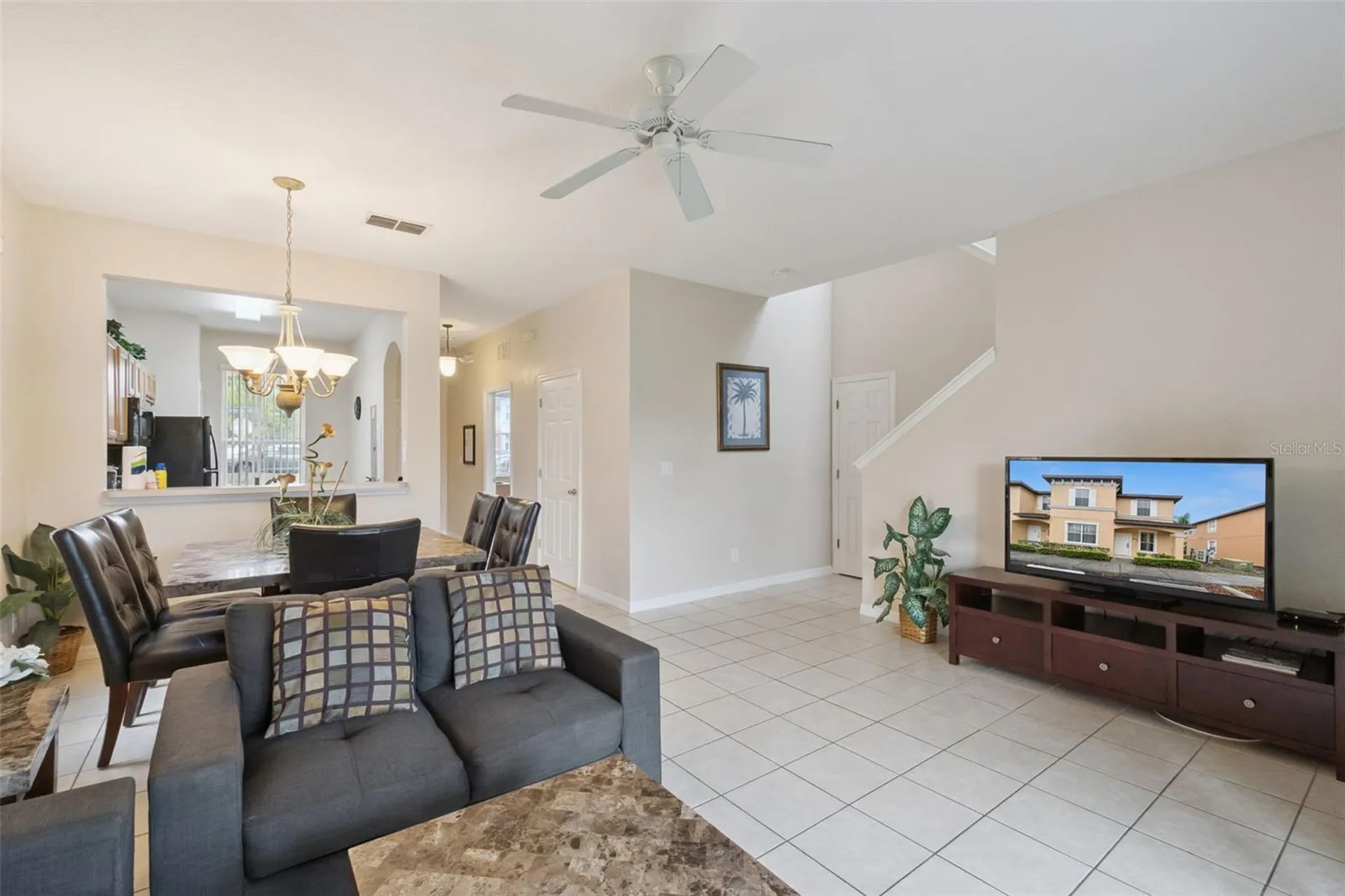 5732 Delorean Drive Kissimmee FL 34746