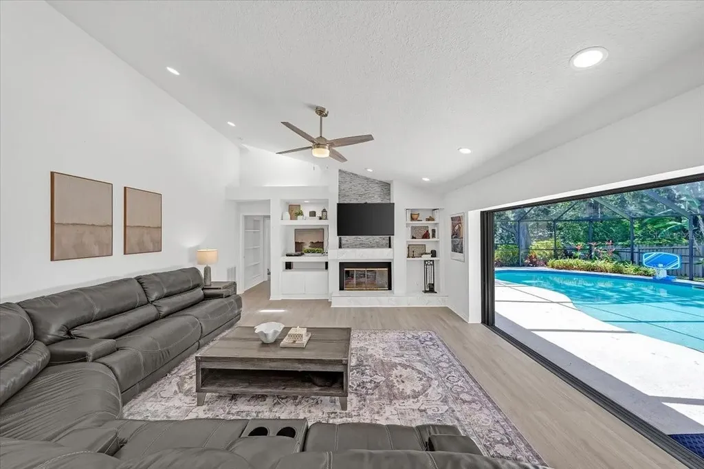 6210 Iroquois Court Odessa FL 33556