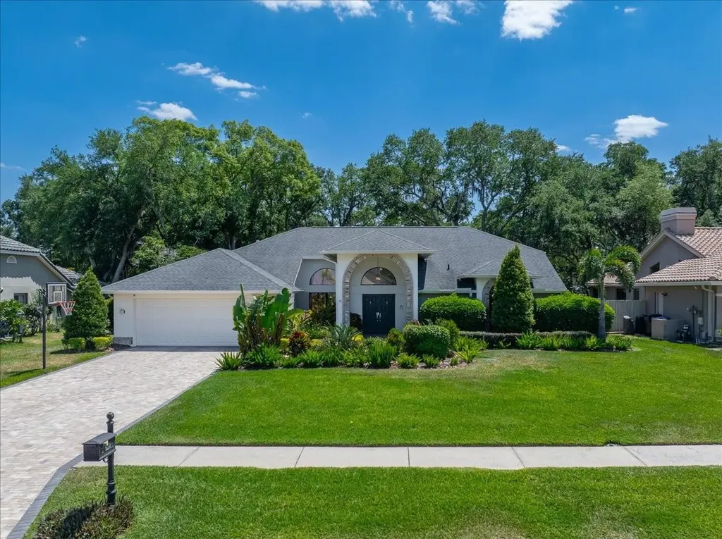 6210 Iroquois Court Odessa FL 33556
