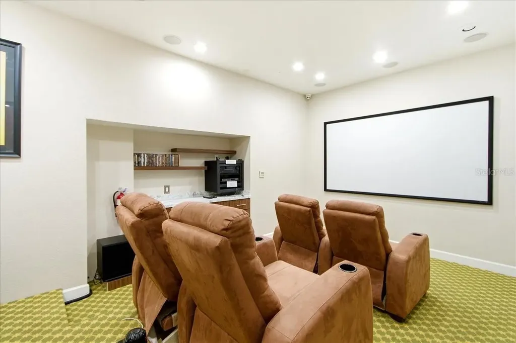 11594 Westwood Boulevard Orlando FL 32821