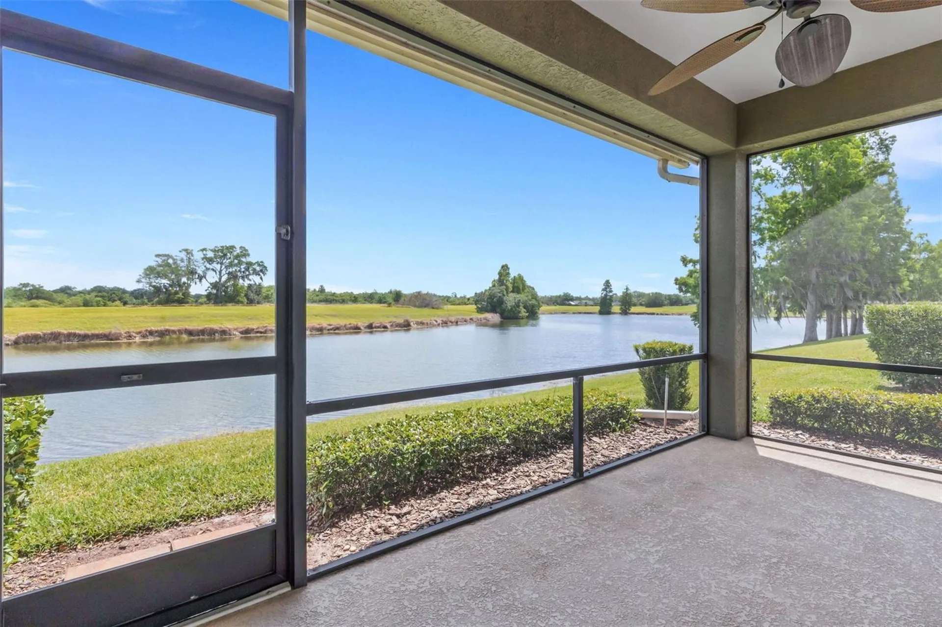 2928 Mission Lakes Drive Lakeland FL 33803