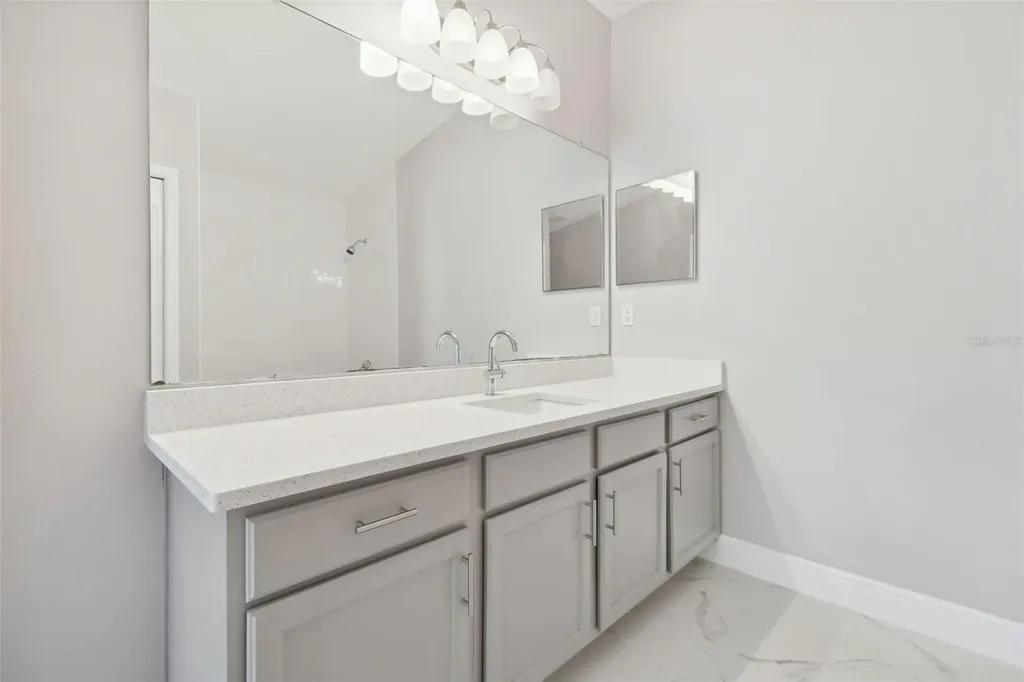 3430 High Hampton Circle Tampa FL 33610