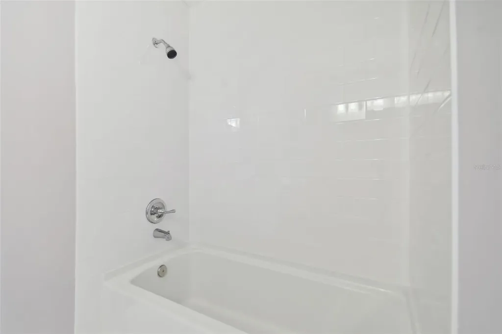 3430 High Hampton Circle Tampa FL 33610