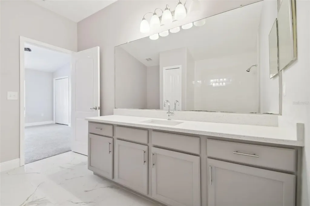 3430 High Hampton Circle Tampa FL 33610