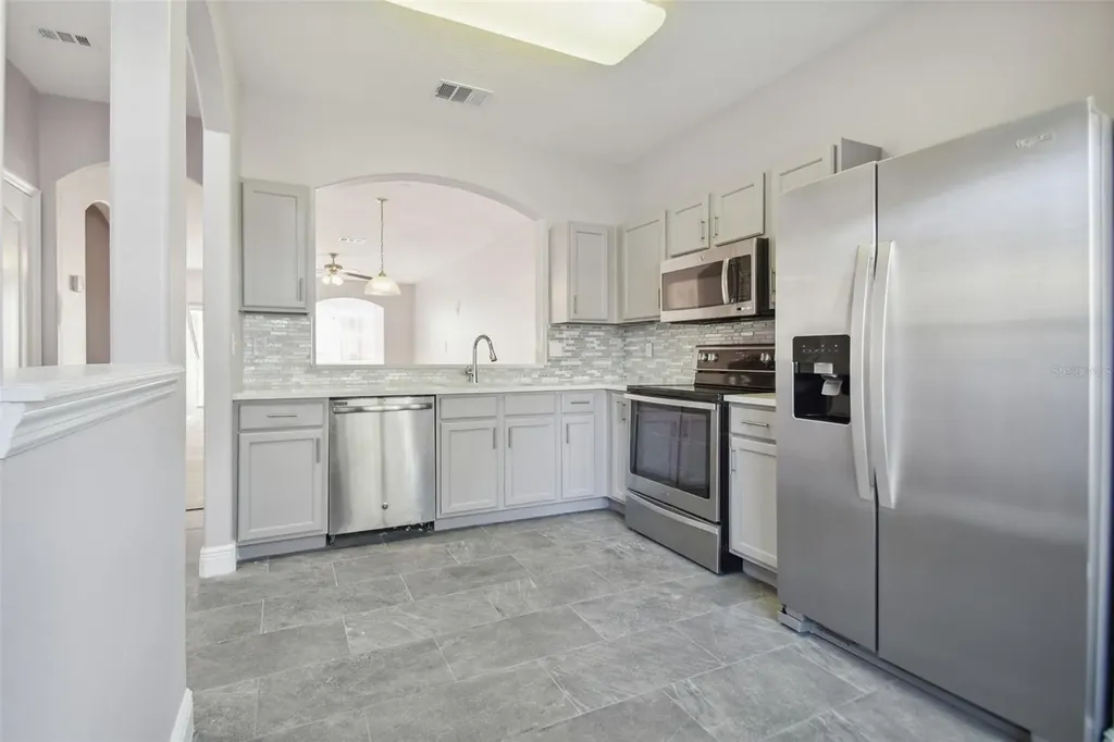 3430 High Hampton Circle Tampa FL 33610