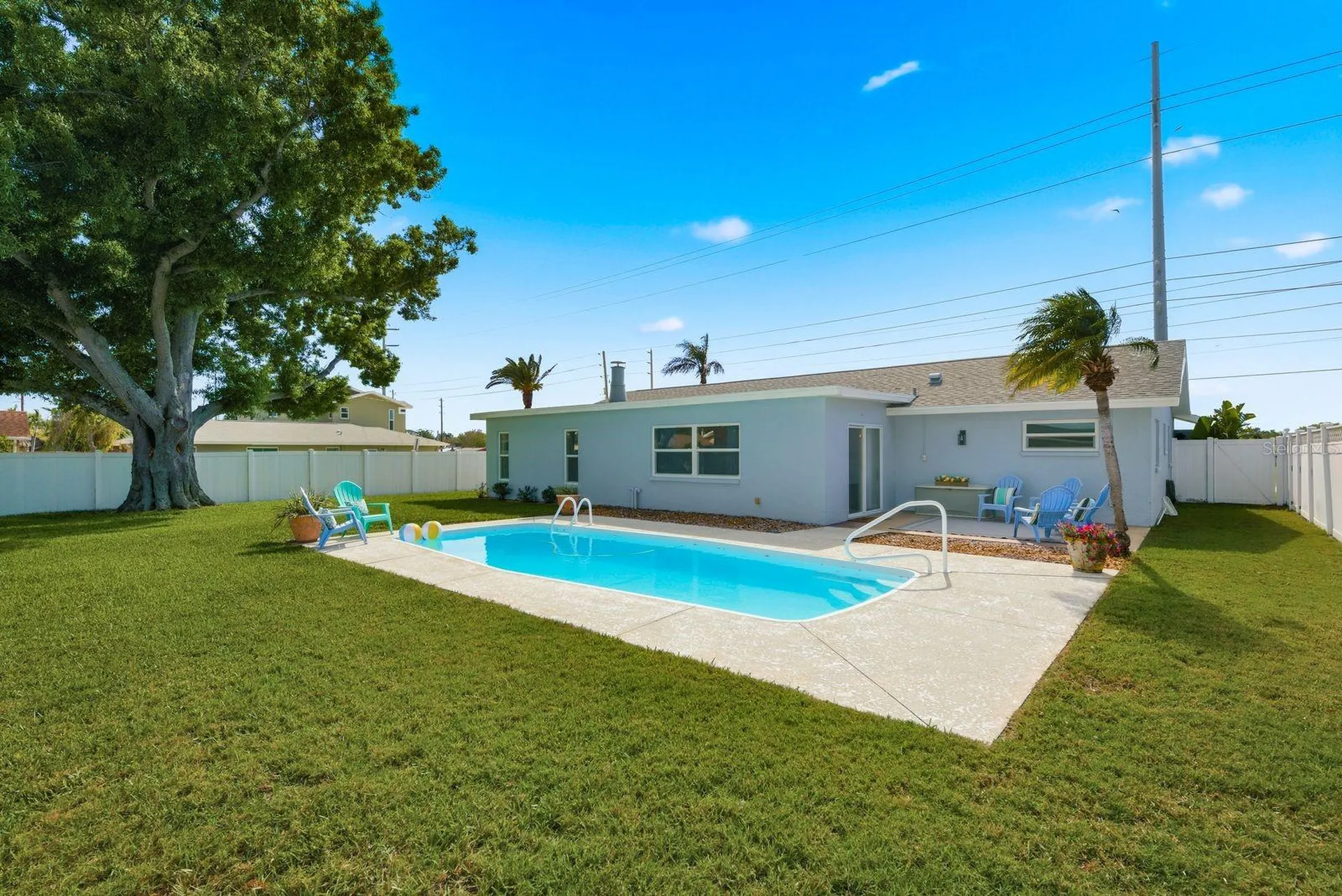 9115 125th Street Seminole FL 33772