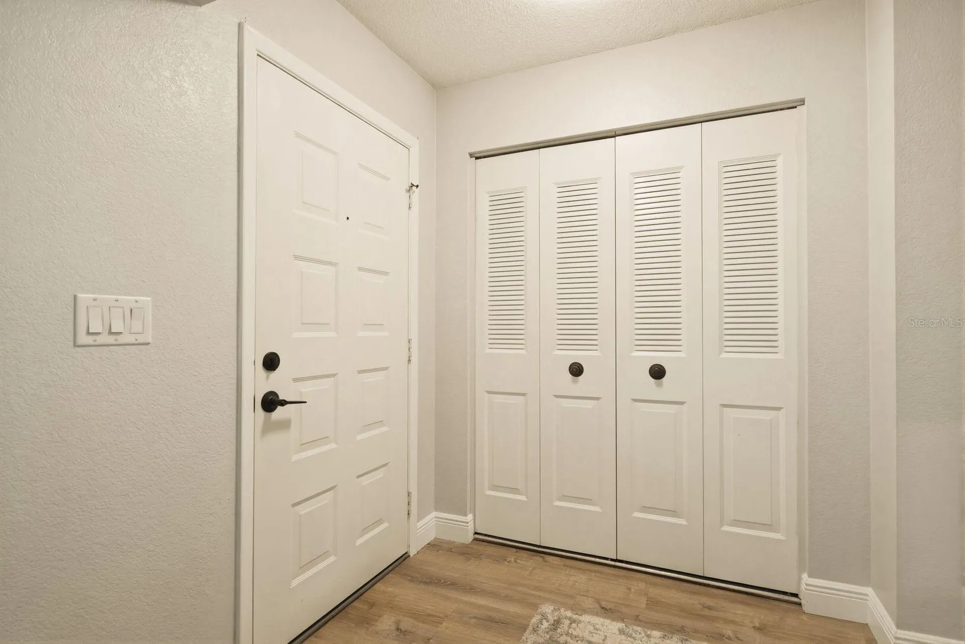 9115 125th Street Seminole FL 33772