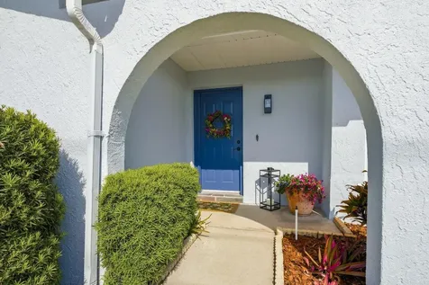 9115 125th Street Seminole FL 33772