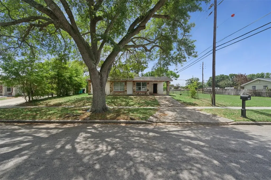 4366 Kirkland Boulevard Orlando FL 32811