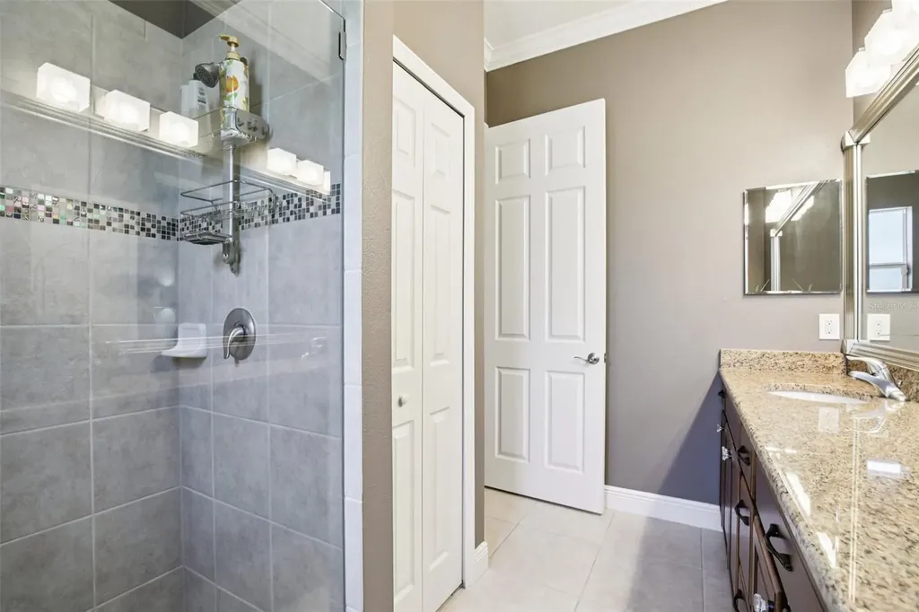4741 Mainsail Drive Bradenton FL 34208