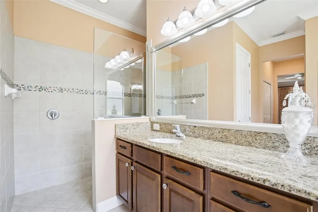 4741 Mainsail Drive Bradenton FL 34208
